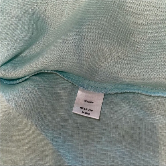 For Cynthia Sleeveless Asymmetrical Linen Top - Picture 5 of 9